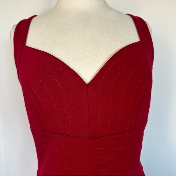 LAUNDRY SHELLI SEGAL VIXEN RED BODYCON BACK-ZIP MINI COCKTAIL DRESS Sz10 - Picture 7 of 14